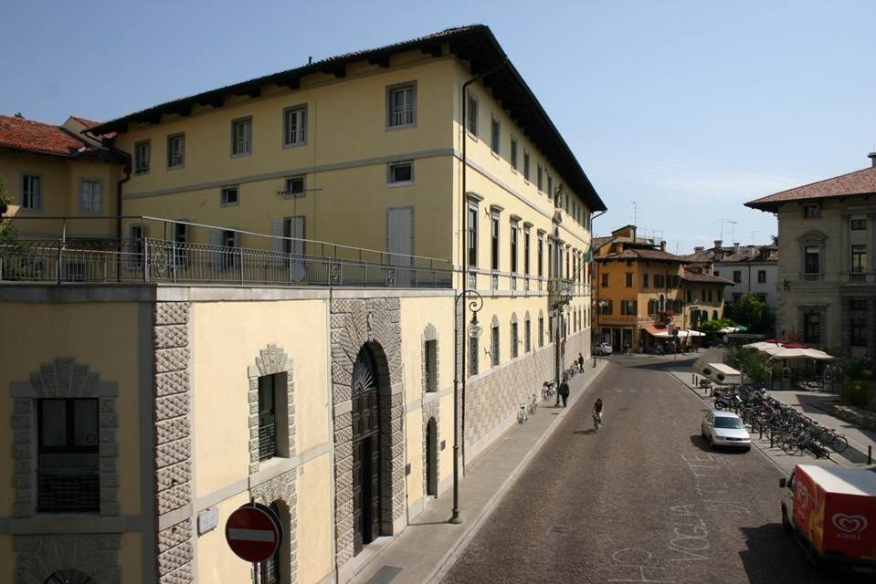 Palazzo Antonini-Cernazai